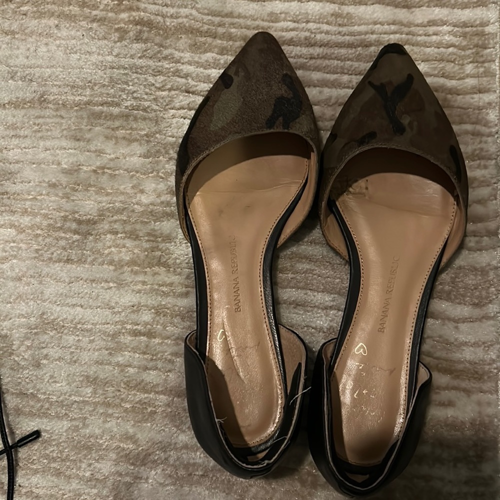 Banana Republic camouflage ballerina